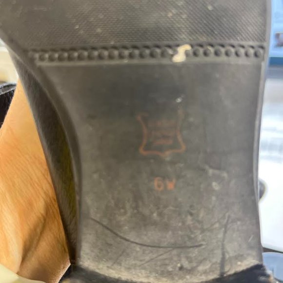 Vintage Talbots Black Leather Ankle Boots - Size 6W - Picture 7 of 9